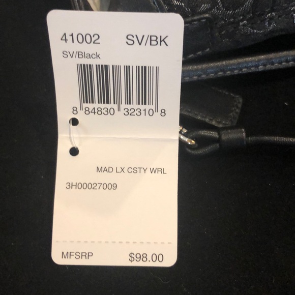 Brand new coach wristlet with tags - Picture 7 of 8